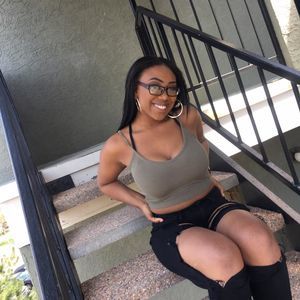 Meet your Posher, Jasmine